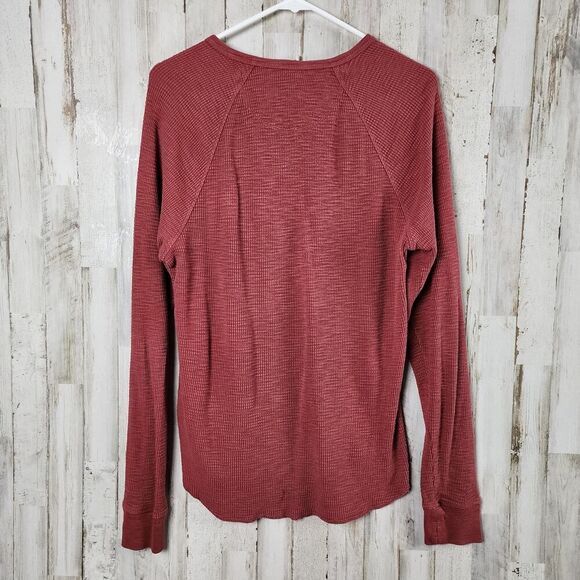Lucky Brand Henley Top Rustic Red Size Medium - Picture 2 of 10